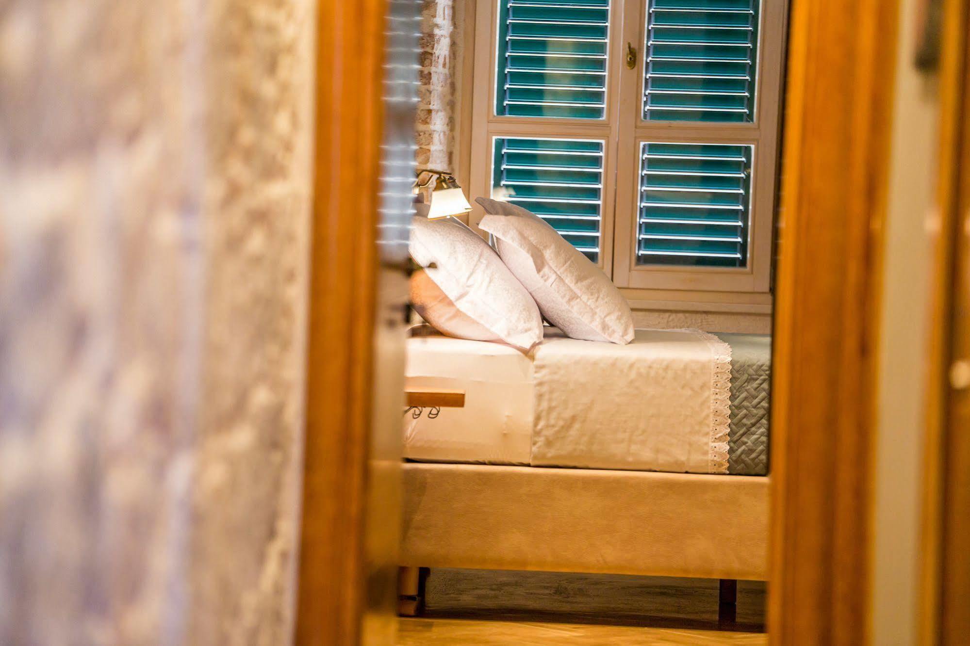 Captain'S Guest House Split Ngoại thất bức ảnh